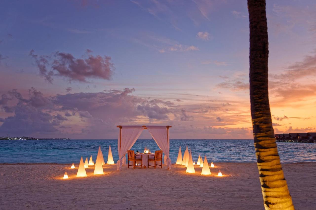 Hotel Grand Park Kodhipparu Maldives à Baros Island Extérieur photo